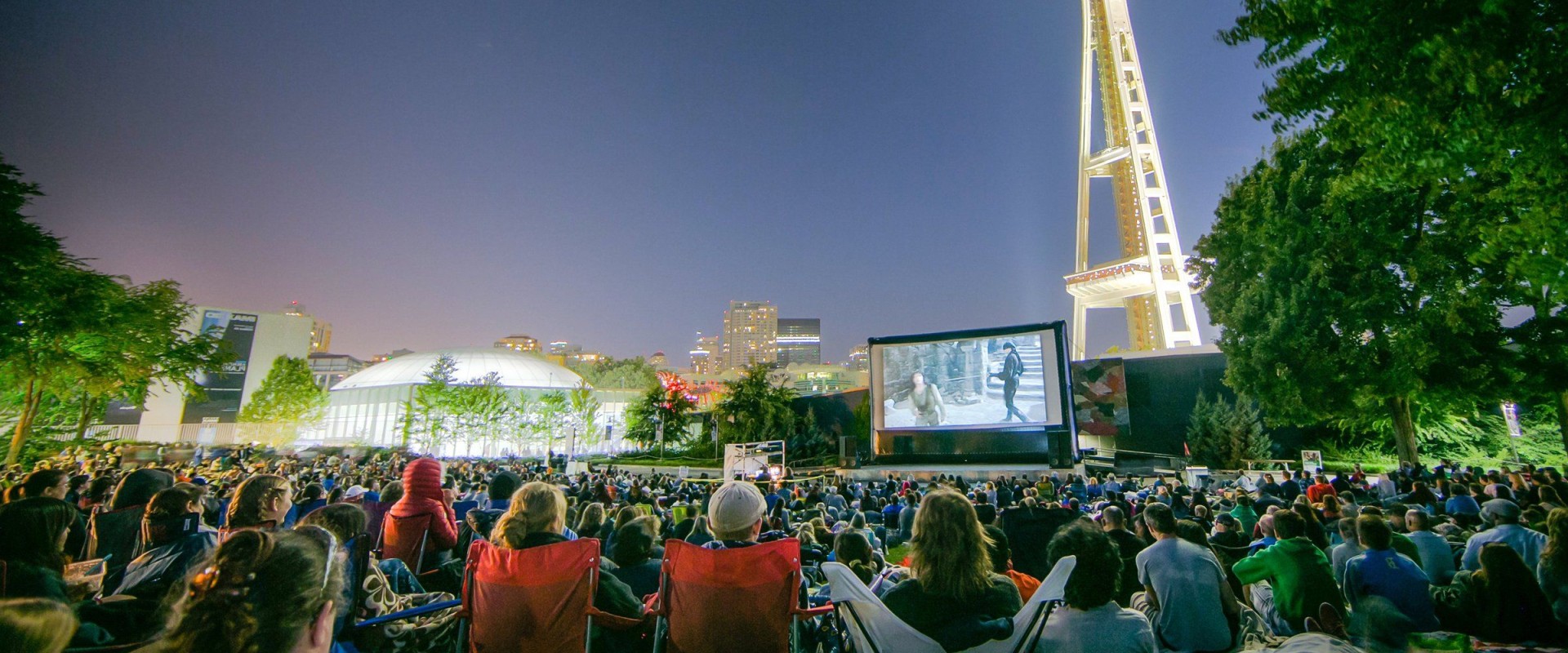 Exploring Seattle's Top Entertainment Options: Music and TV Screens